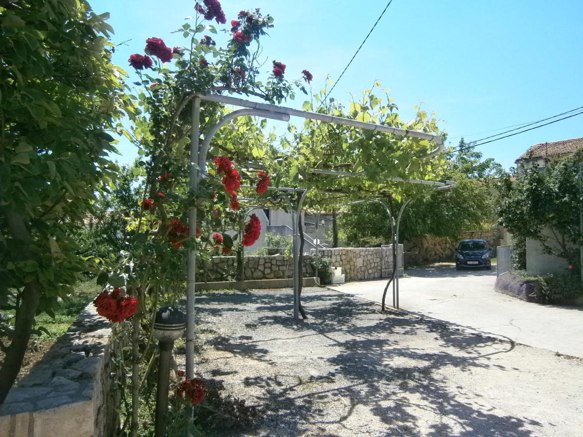 Apartment Rose Veglia Exterior foto