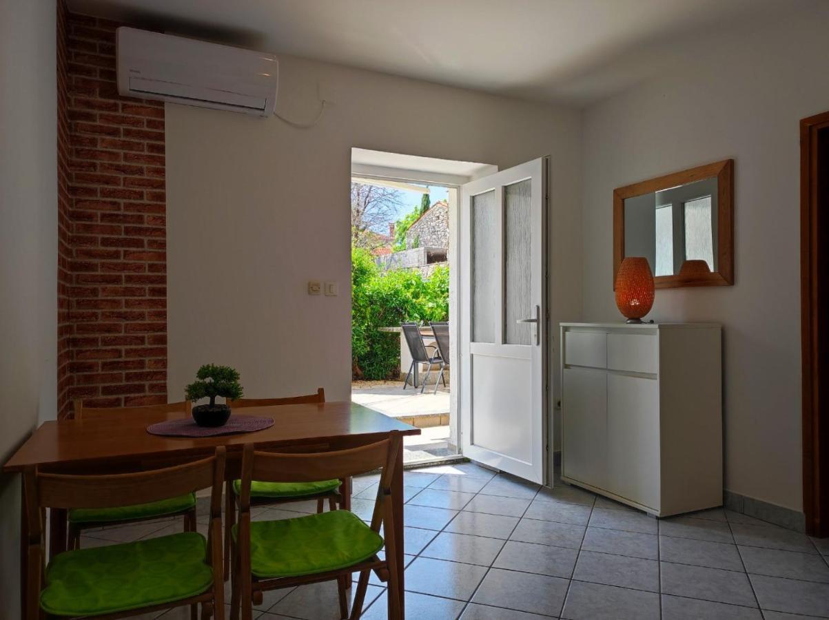 Apartment Rose Veglia Exterior foto